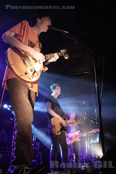 DEERHUNTER - 2009-05-26 - PARIS - Nouveau Casino - Bradford Cox